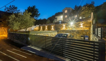 vila_omis4.jpg